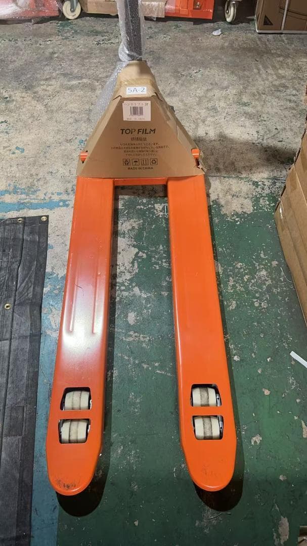 中古美品 ハンドリフト 3t 油圧式 低床式 3000kg