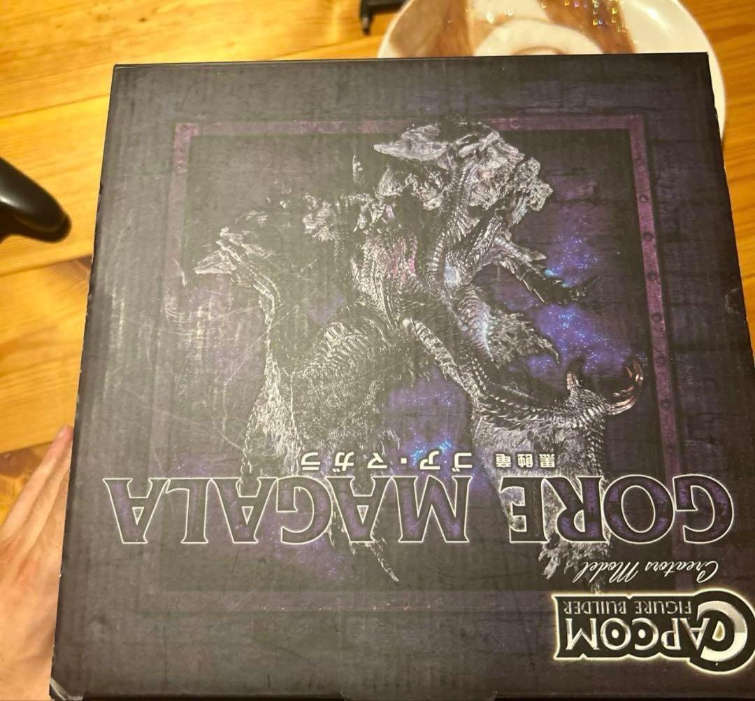 希少 初版 クリエイターズモデル ゴアマガラ フィギュア モンハン