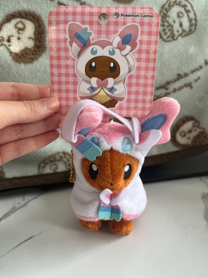 マスコット　イーブイ　ポンチョ　ニンフィア　タグ付