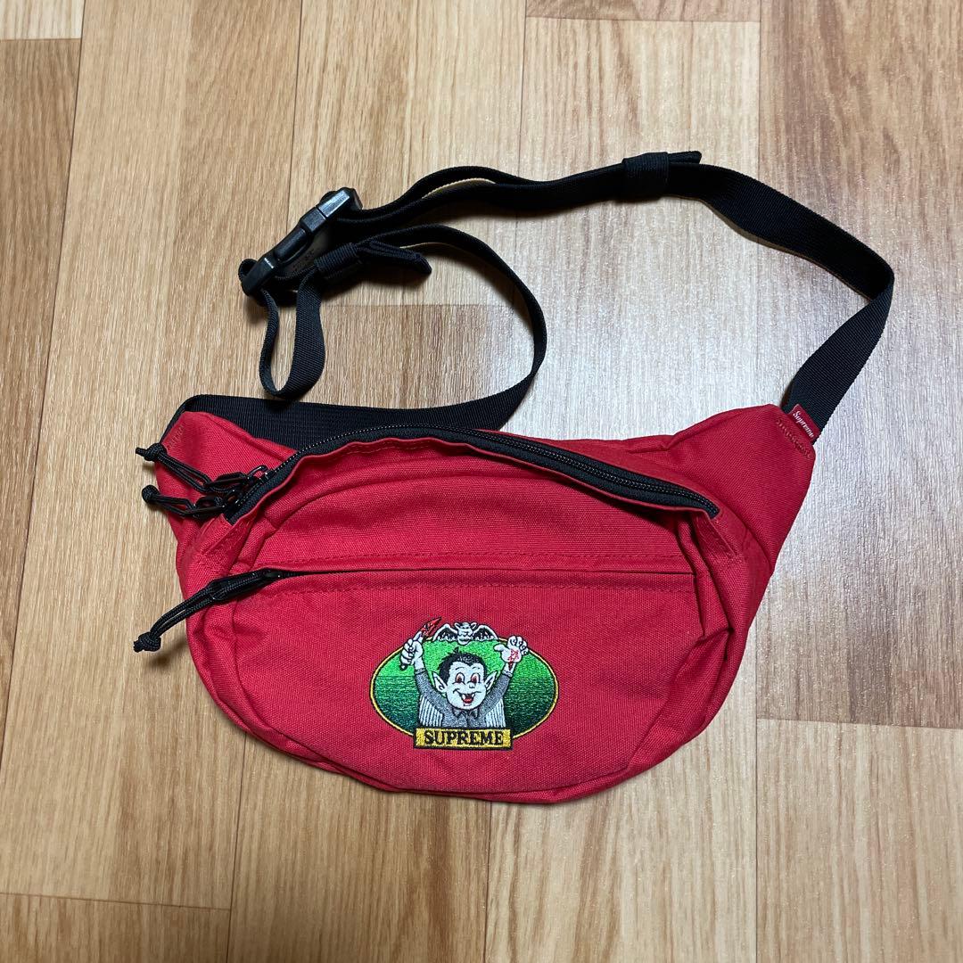 早い者勝ち！極美品 SUPREME ボディバッグ ヴァンパイア レッド