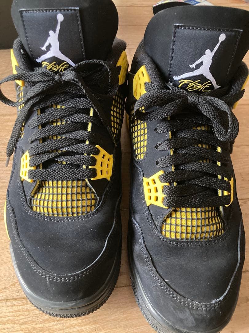 靴 Nike Air Jordan 4 Retro \