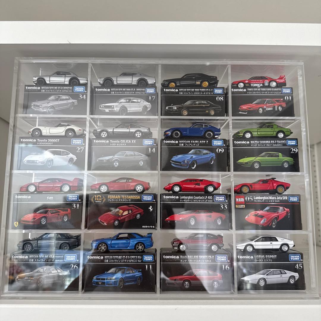 トミカプレミアム　16台セット　ケース付き