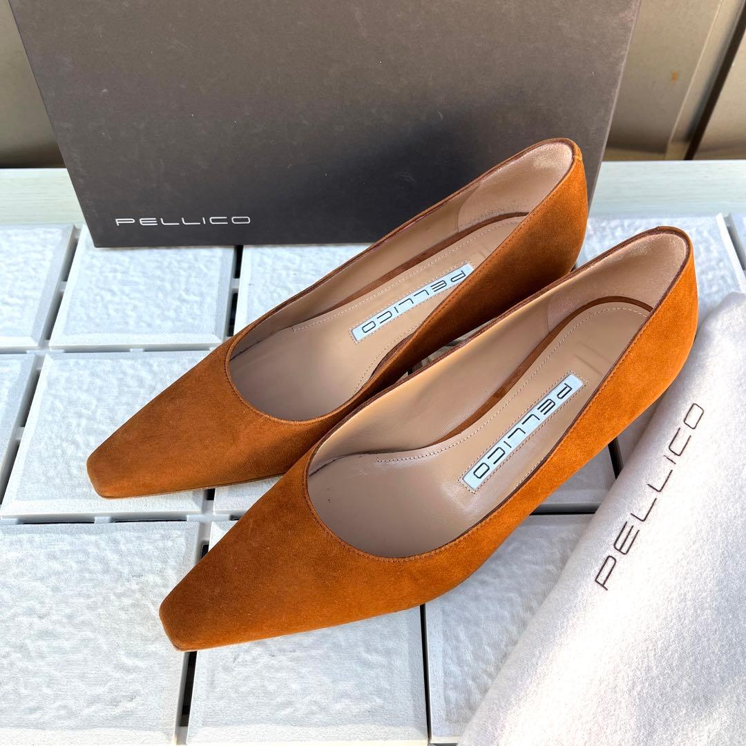 37 PELLICO パンプス　ブラウン　スエード　ローヒール　24