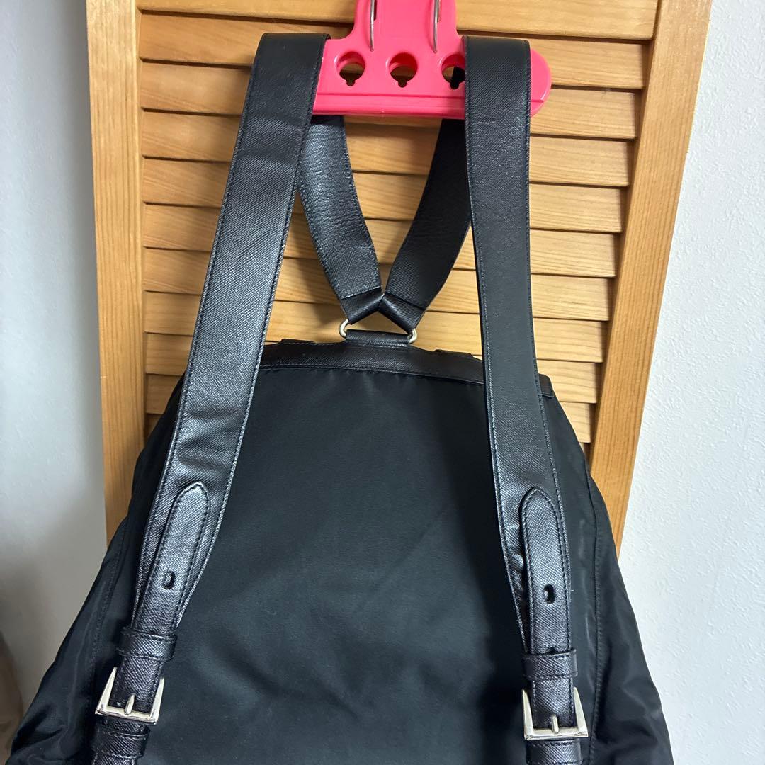 ✴︎正規品✴︎刻印あり✴︎プラダ リュック V130 NERO ブラック