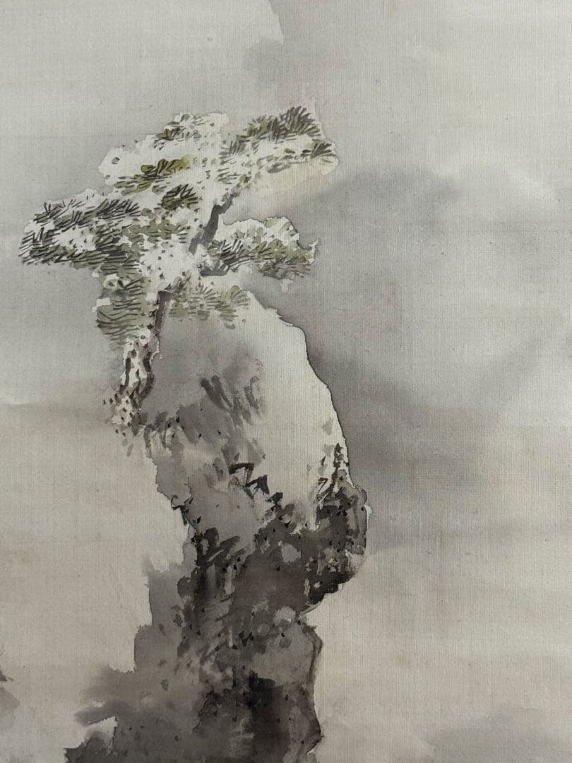 雪山図 絹本肉筆 英彦筆 掛軸 木箱入 送料込み259618 - メルカリ