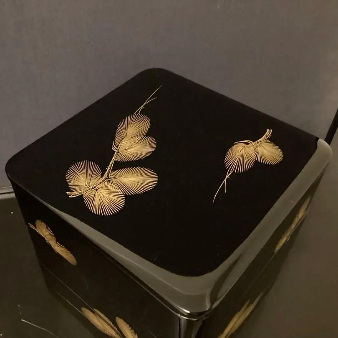 輪島塗 三段重 古美術 木箱付 お正月/祝膳 18×18×17cm - メルカリ