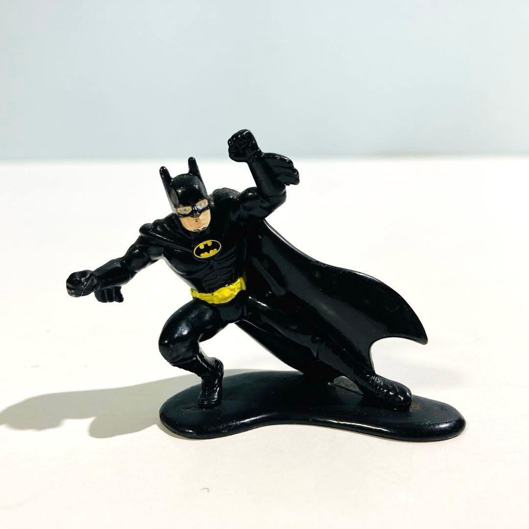 バッドマン リターンズ 1992 当時物 ダイキャストメタル製? フィギュア