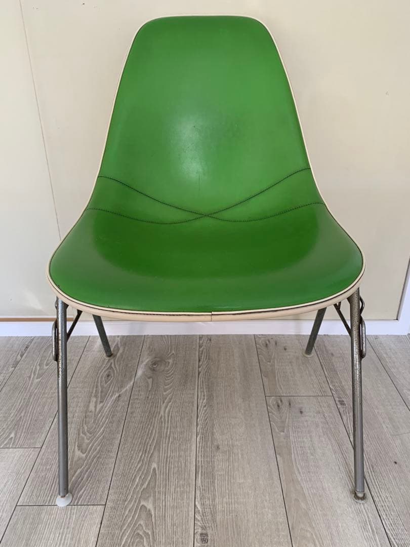 イームズシェルチェア