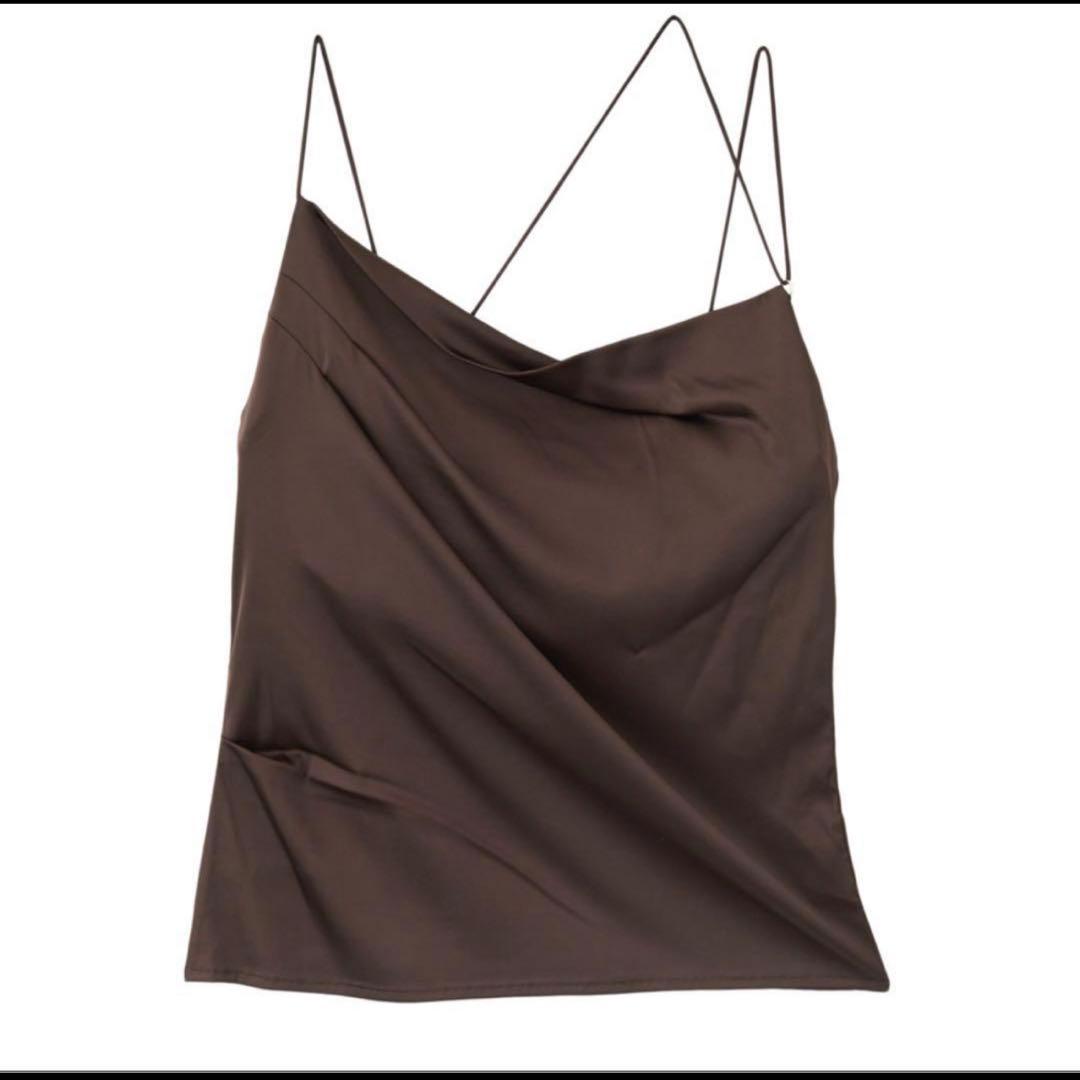 Aimeineカップインドレープサテンキャミソール