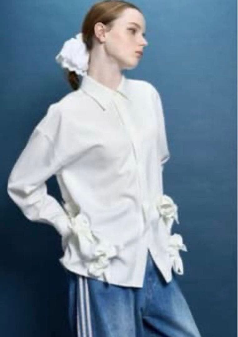 新品 THE TOE kordela twist shirt ホワイト - メルカリ