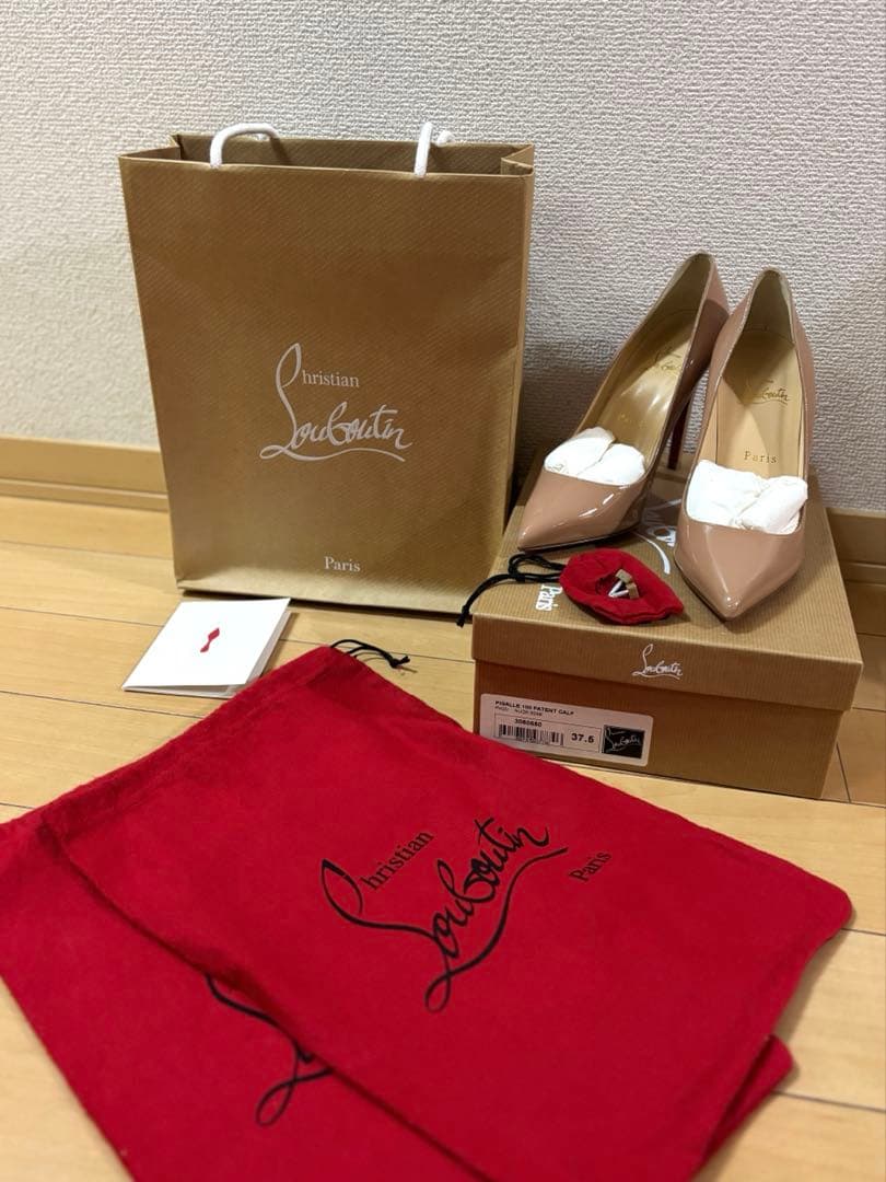クリスチャンルブタン　37.5 ピンクベージュ　ピンヒール