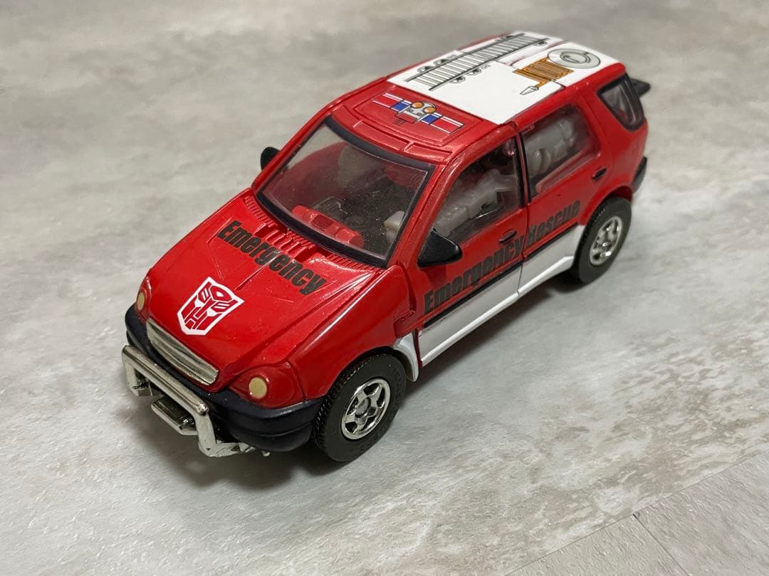 ・レア 希少 トランスフォーマー ユニバース オートボット ラチェット