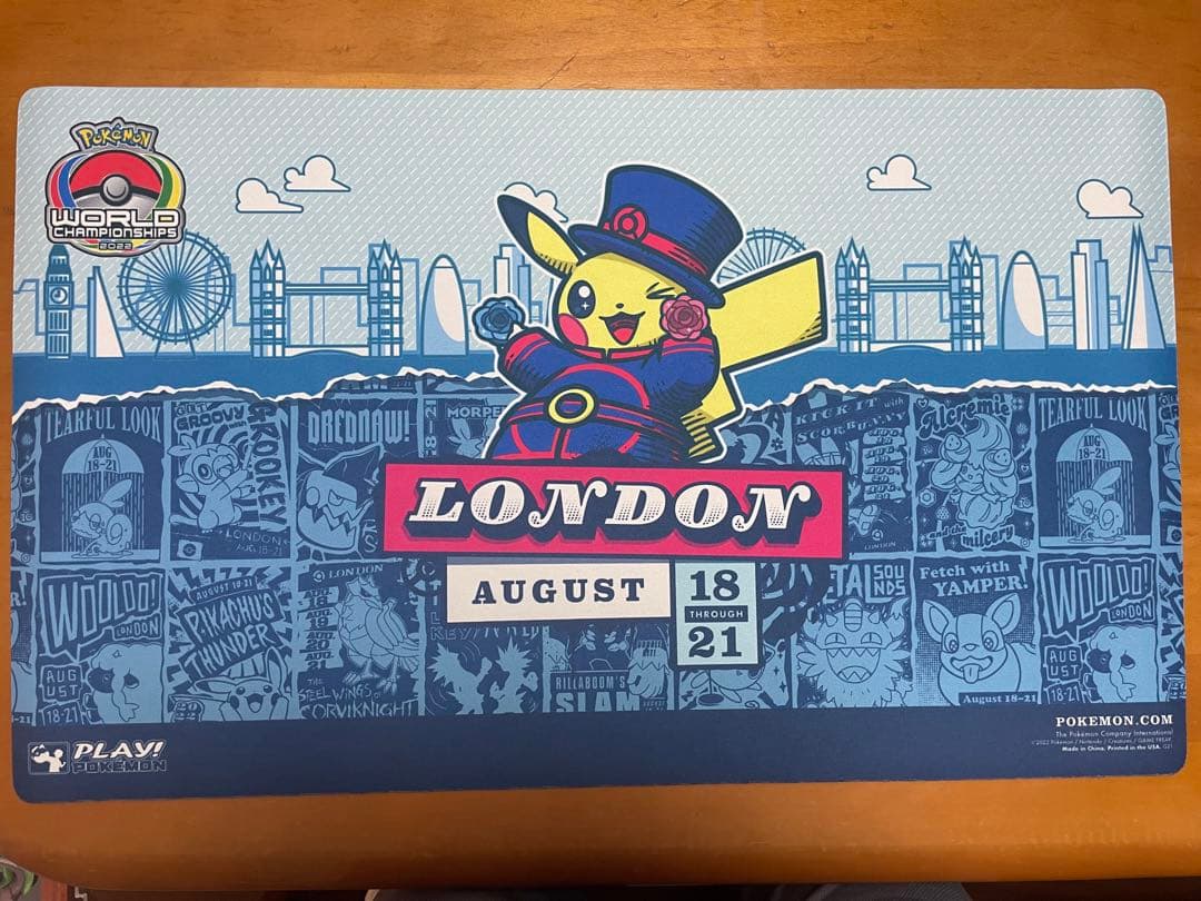 ポケモンカード WCS2022 サイドイベント　プレイマット 世界100枚限定】WCS2022 ポケモン プレイマット ロンドン 訳あり