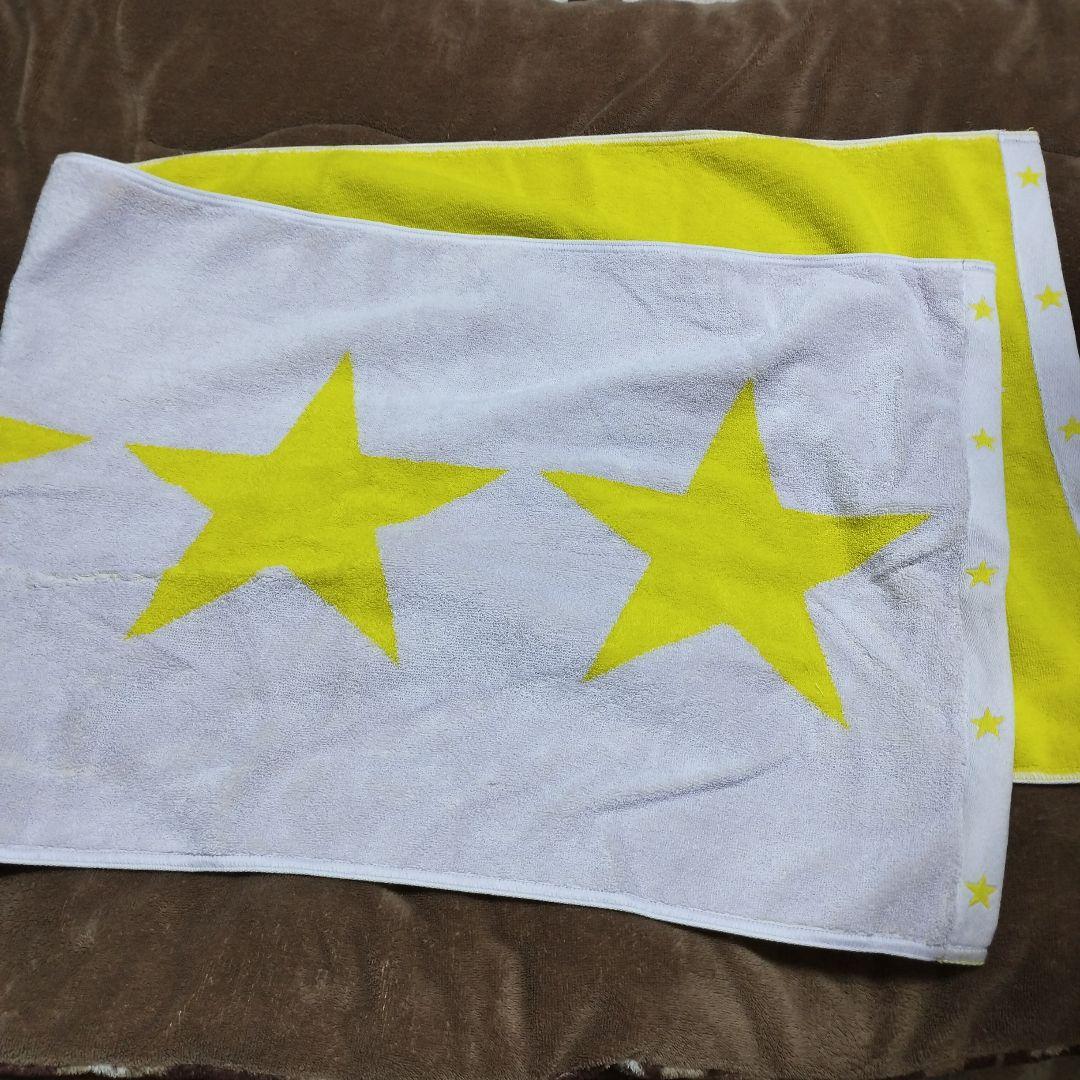 R55 YUKI 5-star タオル YUKI LIVE“5-star”グッズ グレー×イエローの星柄タオル - メルカリ