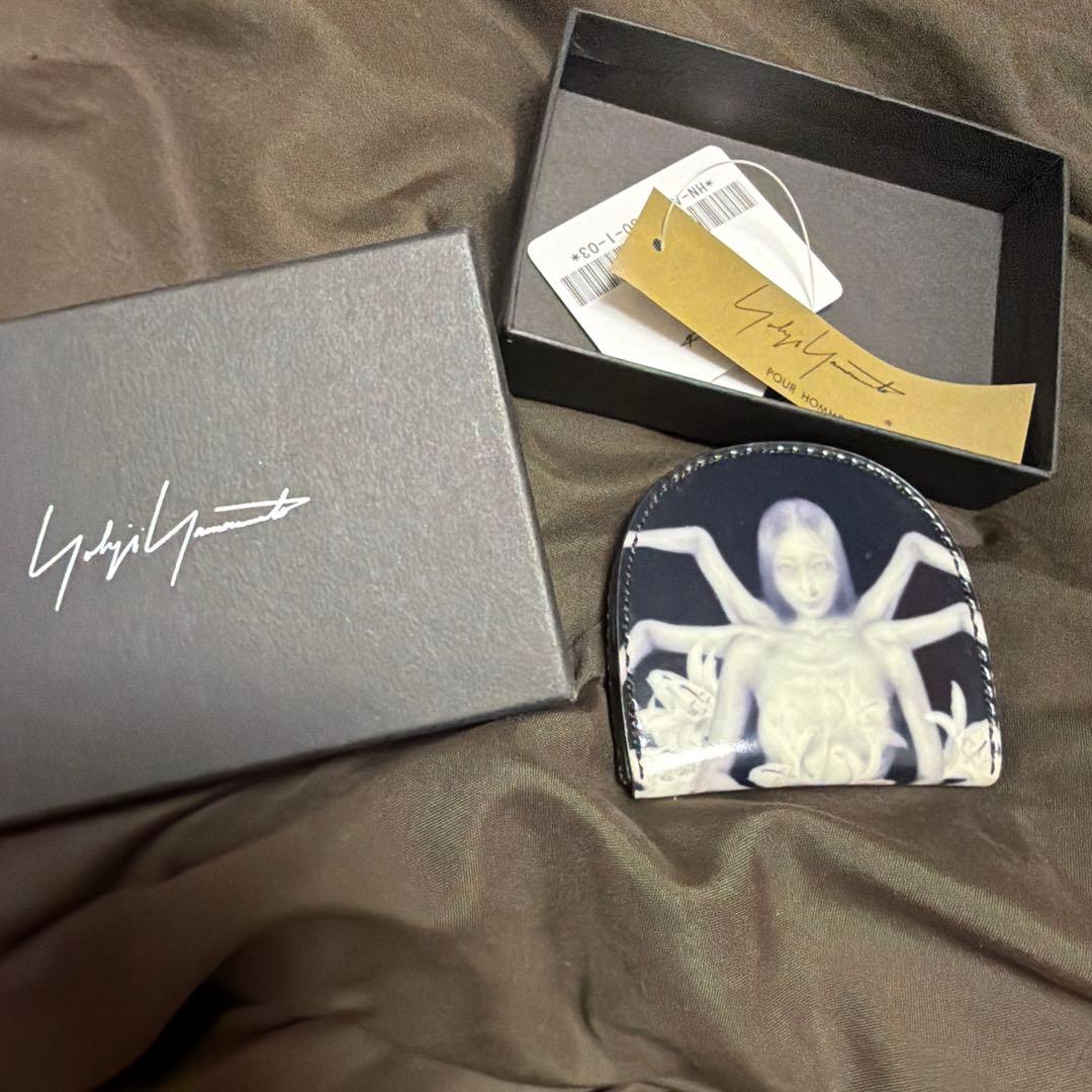 ヨウジヤマモト　内田すずめ　ケース