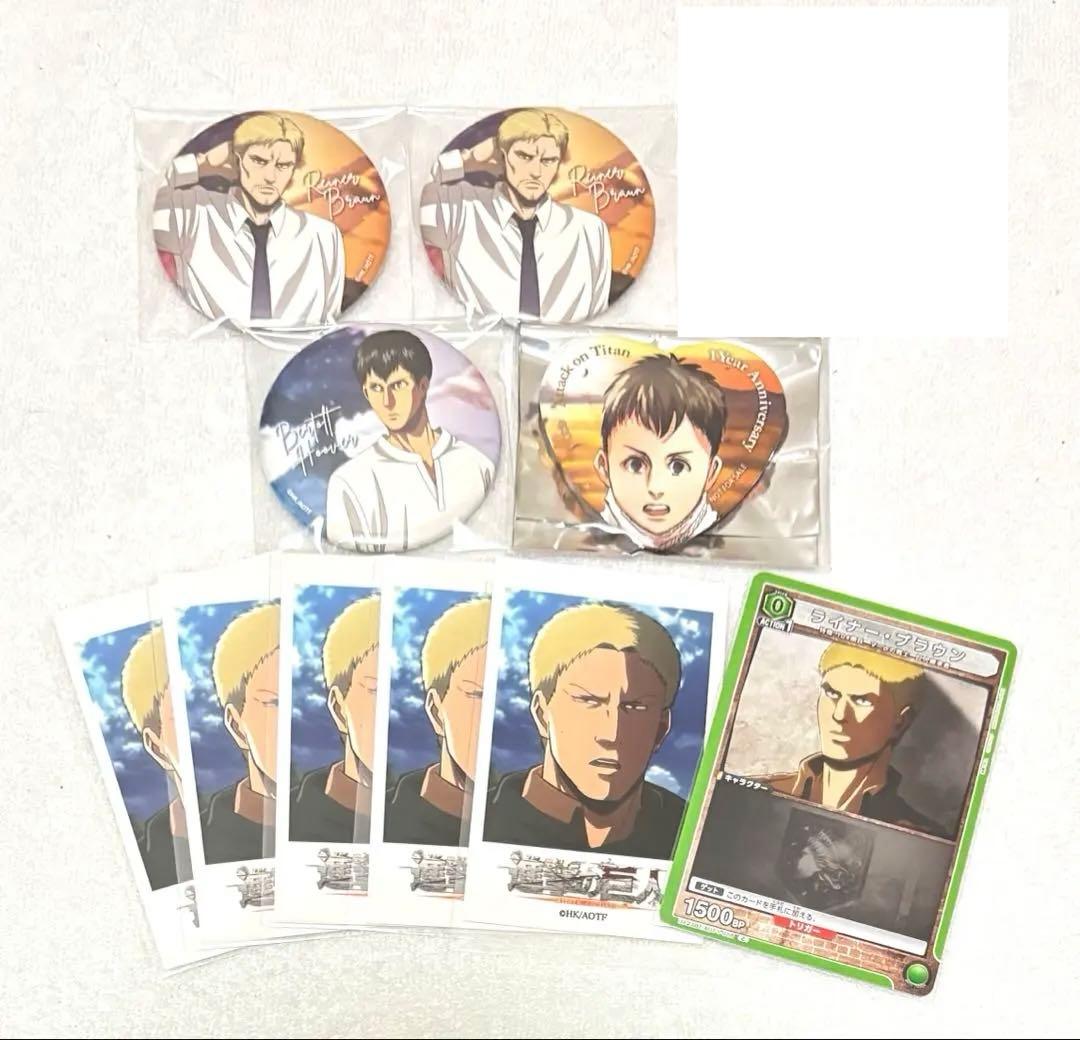 進撃の巨人 ベルトルト ライナー アクリルスタンド 缶バッジ - メルカリ