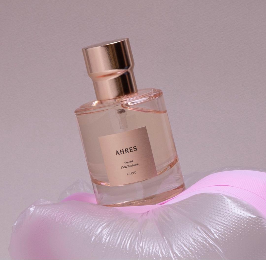 AHRES アーレス　香水　SAYU