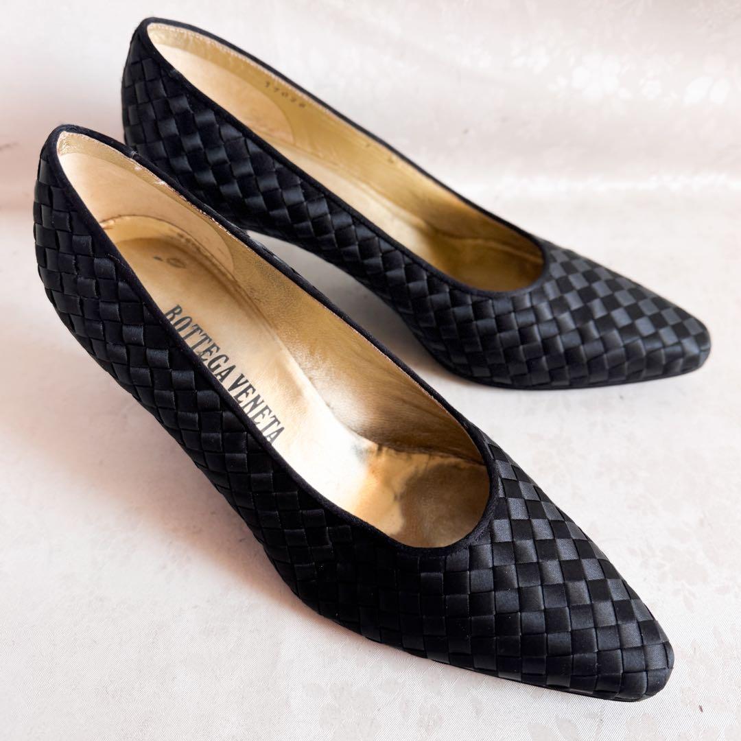 ボッテガ・ヴェネタ✨イントレチャート パンプス ブラック ポインテッドトゥ 7B