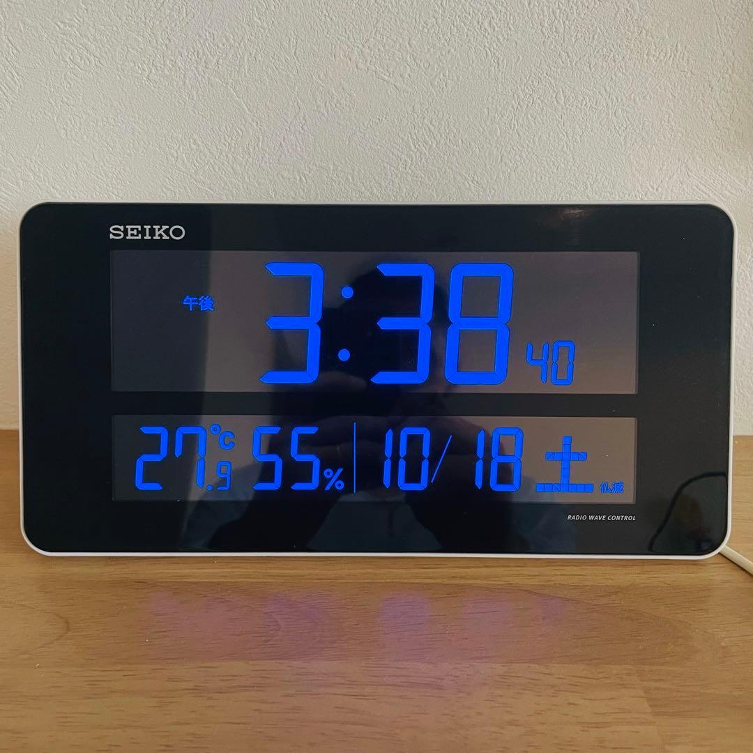 SEIKO セイコー 電波時計 デジタル　置時計 DL208W