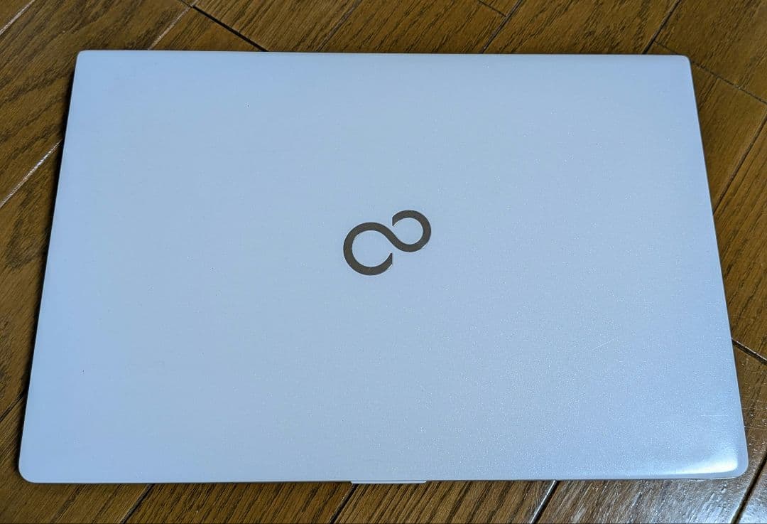 【美品】富士通　LIFEBOOK SH75/B1 ノートパソコン