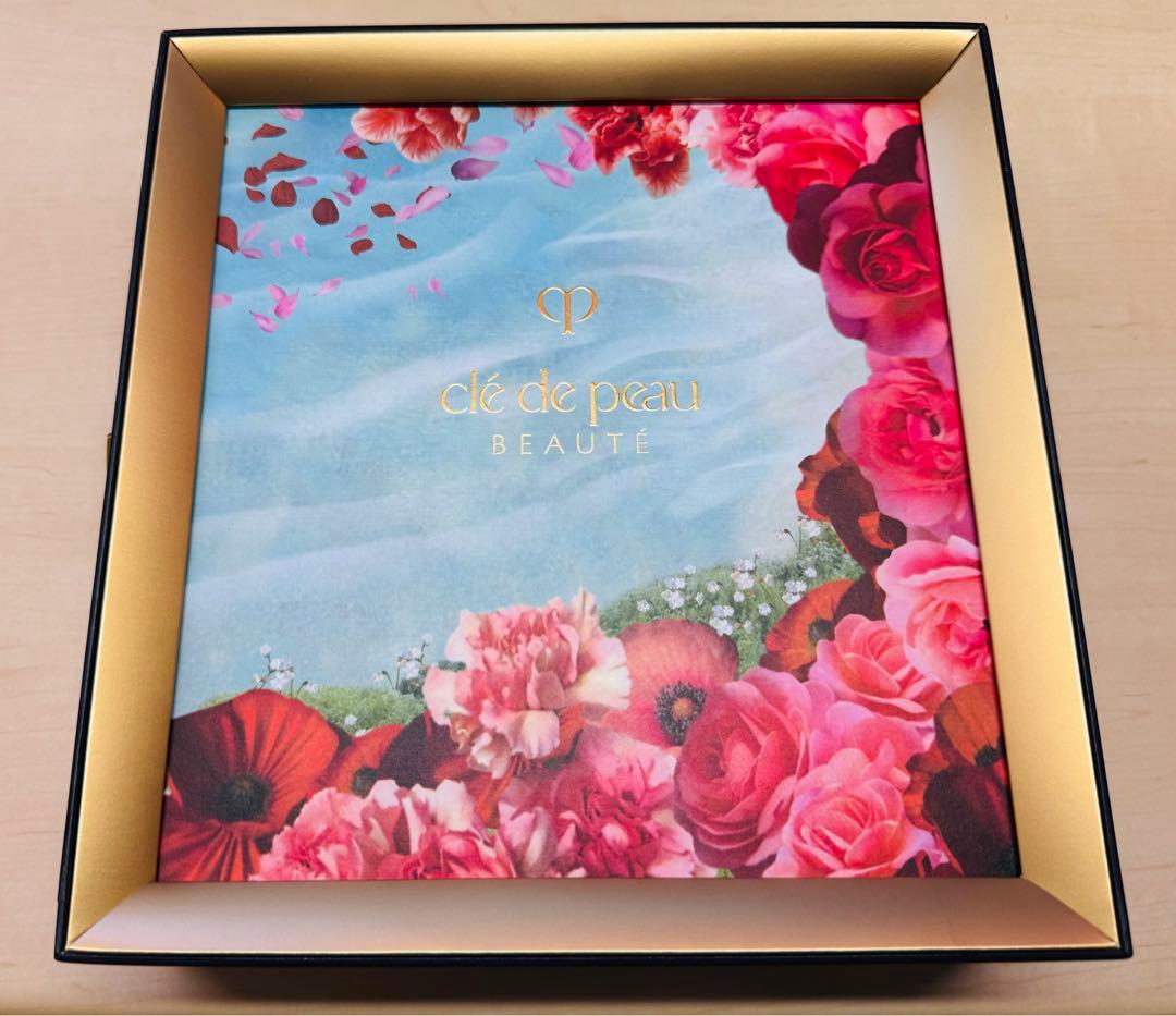 【新品未使用】クレドポーボーテ　コフレフルールラディユーズデュプランタンI