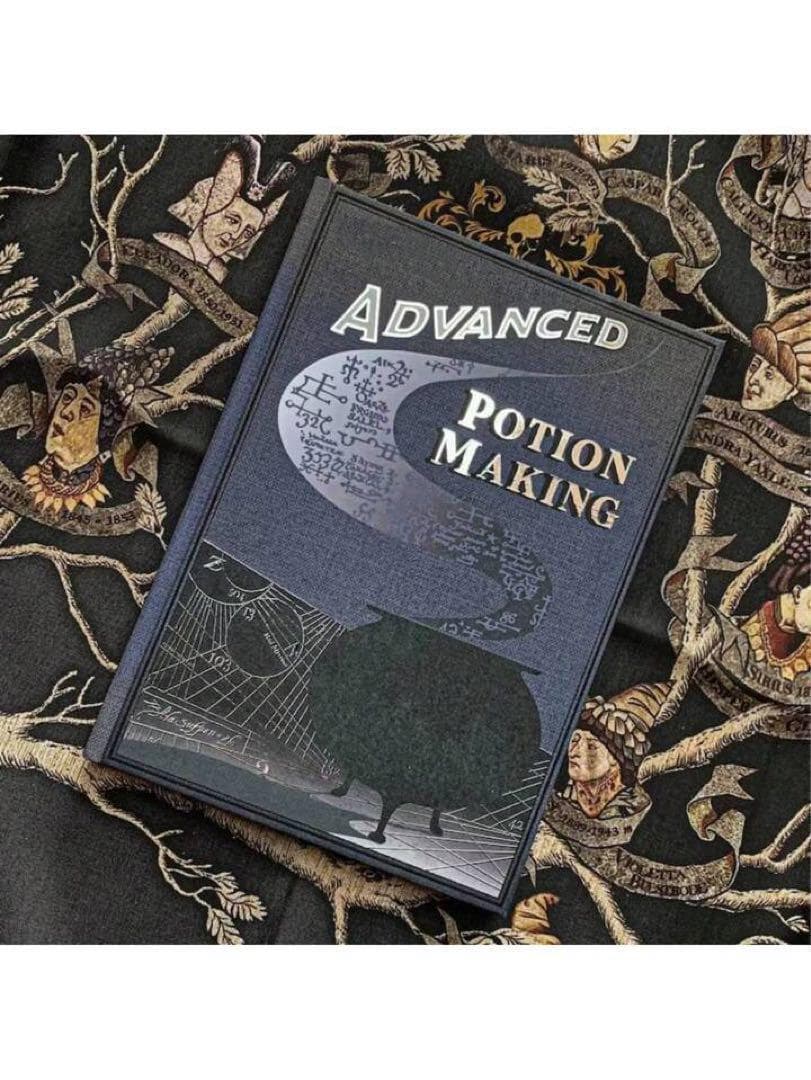 魔法薬学 中身入り スネイプ書き込み付き 本 ハリポタ ハリーポッター