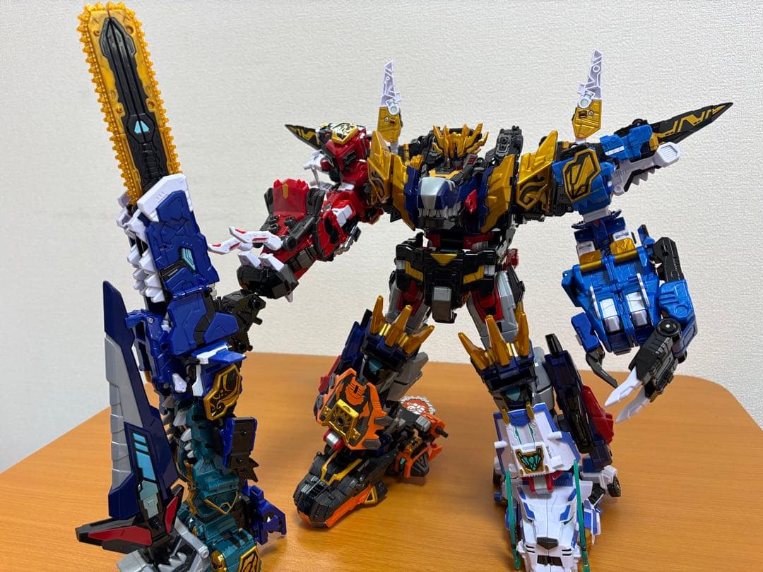 韓国トイ　最強恐竜ミニフォース レックスカイザーD9 セット