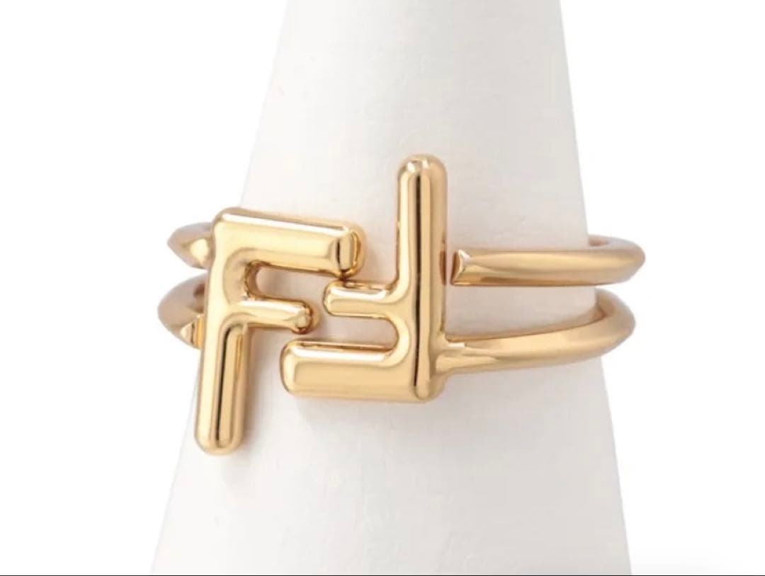 FENDI Fモチーフ ゴールドトーン リング
