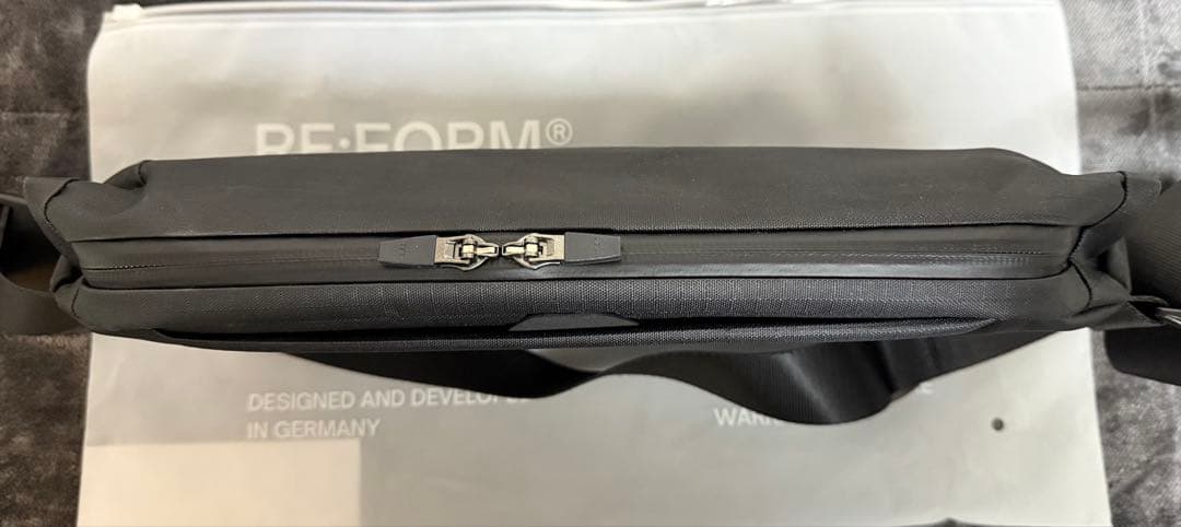 RE:FORM® XB:01 CROSSBODY 3L