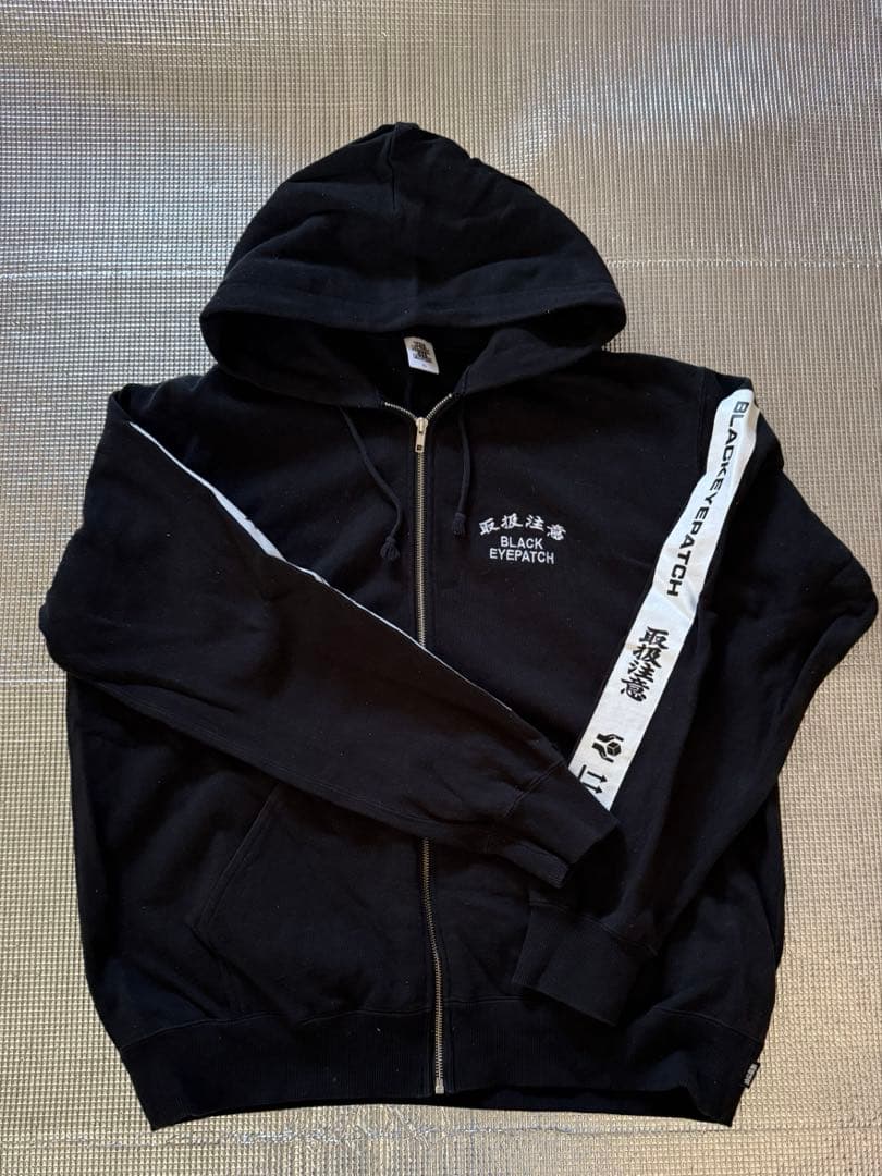 BLACK EYEPATCH HWC TAPED ZIP HOODIE