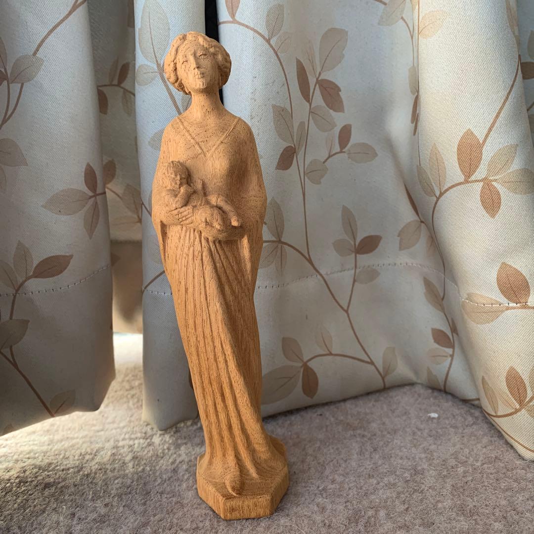 イタリアのレーピ社製の木彫り聖母子像「リバティースタイル」 楽天市場】《レーピ》欧州教会使用創業100年木彫りブランド木彫り 聖母