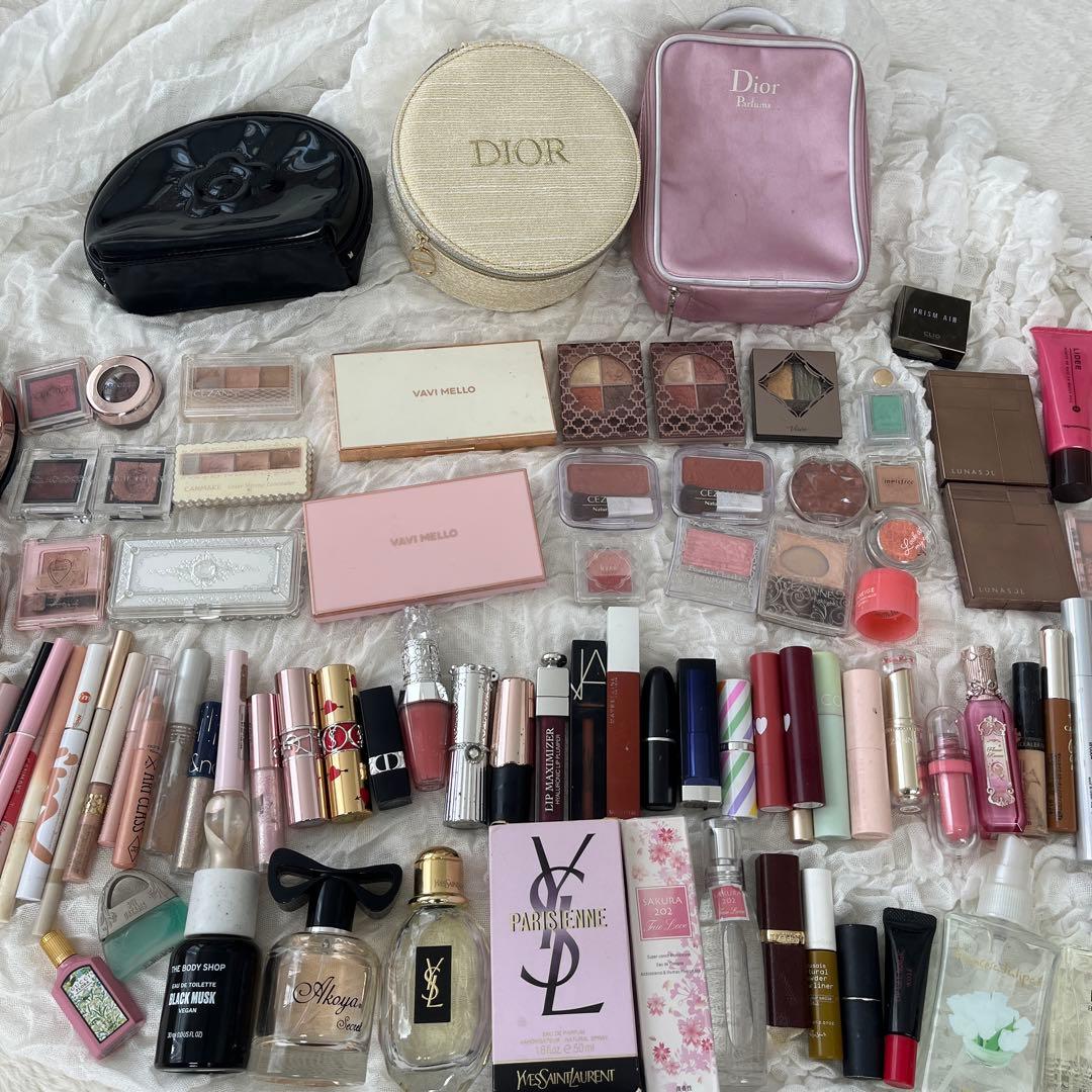 コスメ大量まとめ売り　デパコス＆プチプラ デパコス多め❤︎香水まとめ売り