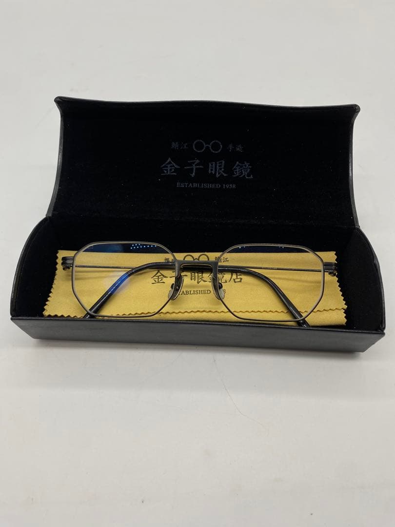 金子眼鏡 KM-35 IPBK 細身 シンプル オクタゴン（八角形） 金子眼鏡 KM-35 IPBK 細身 シンプル オクタゴン（八角形） - メルカリ