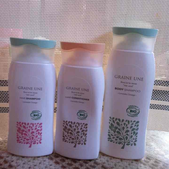 グレーヌ アン セット サテンアクセントを加えたロングジャケット 9号・ブラック｜東京