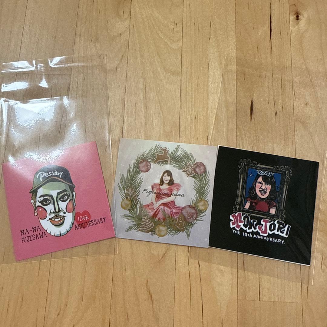 もんじょり 藤沢なな トレーナー黒L 2026カレンダー ステッカー3種