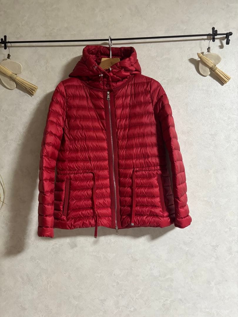 モンクレール　ライトダウン