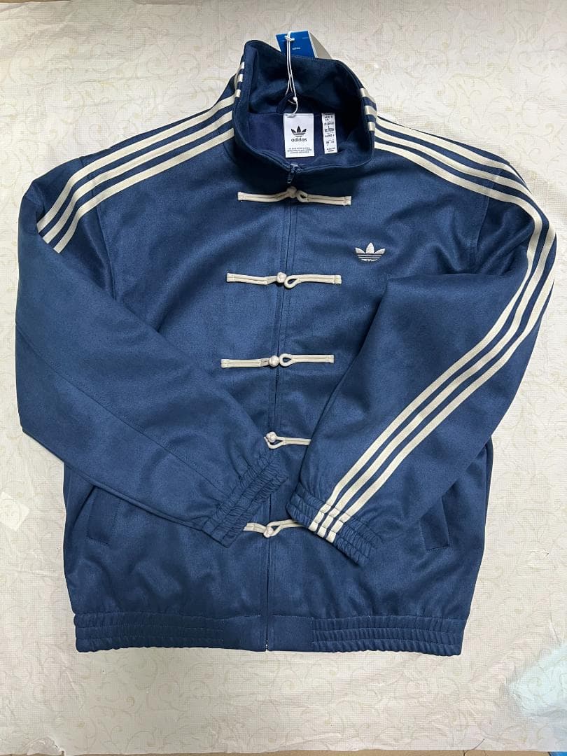 adidas ネイビー ジャージジャケット海外限定!蛇年記念モデル!