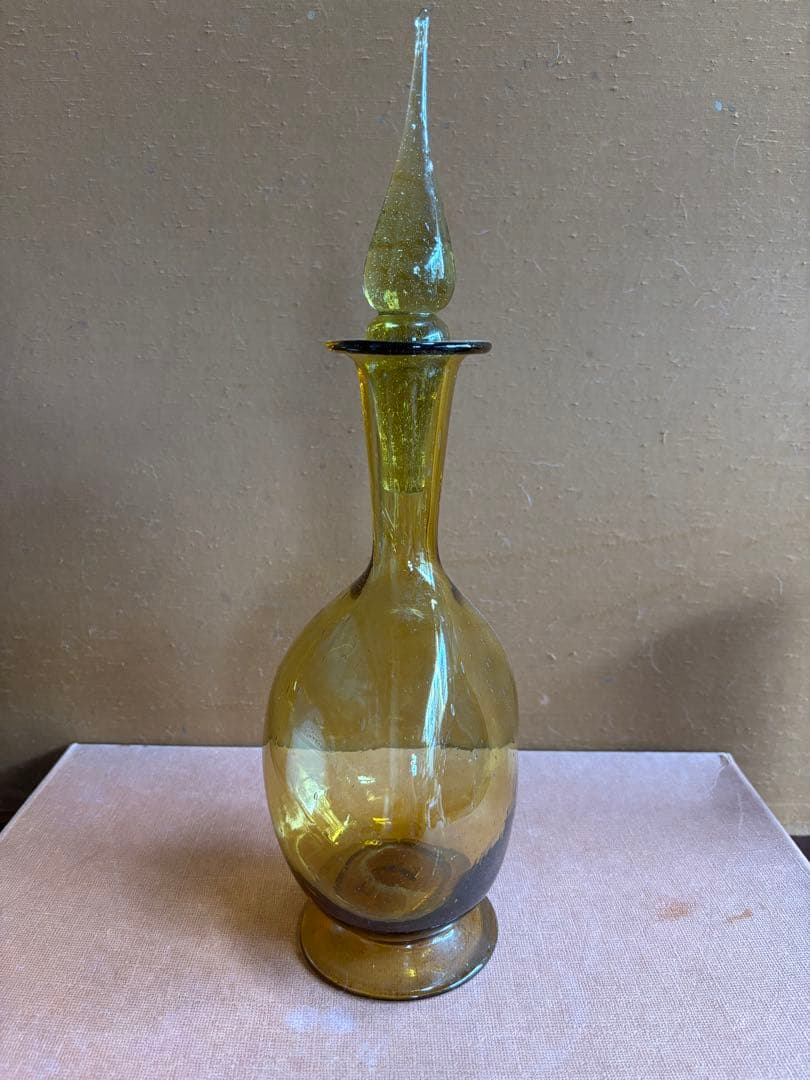 小谷眞三作倉敷ガラス飴釉足付デキャンタ　 検栄次 倉敷ガラス 小谷眞三」の出版を記念しポップアップストアを開催