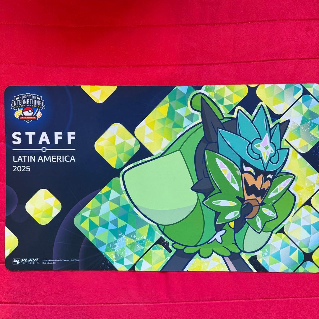 【特価】オーガポン　プレイマット　スタッフ　staff LAIC 海外　限定 プレイマット『海外/オーガポンみどりのめん(STAFF/LATIN AMERICAロゴ