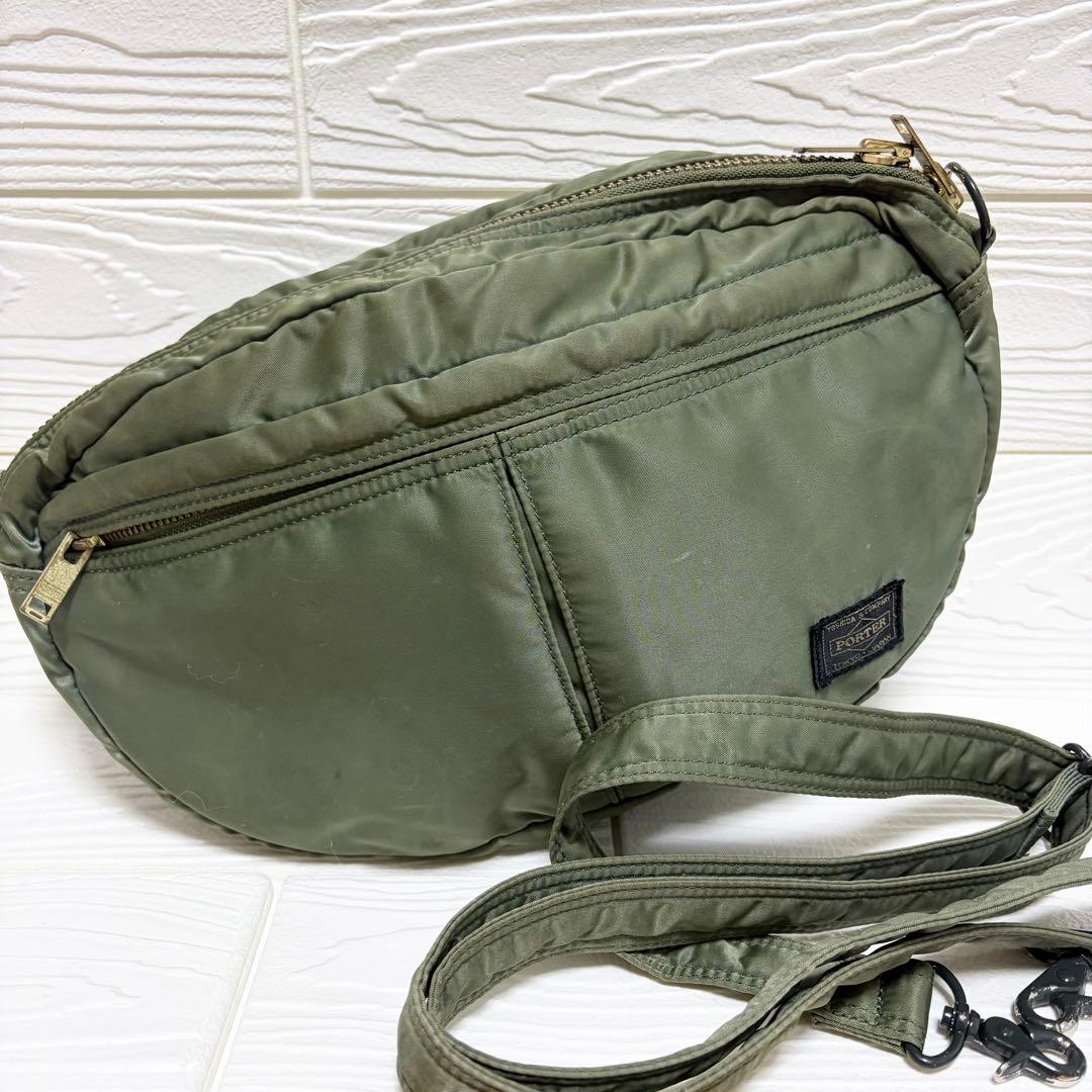 【人気】PORTER タンカー ショルダーバッグ セージグリーン ハーフムーン ポーターPORTER タンカー ハーフムーン ショルダーバッグ カーキ (K