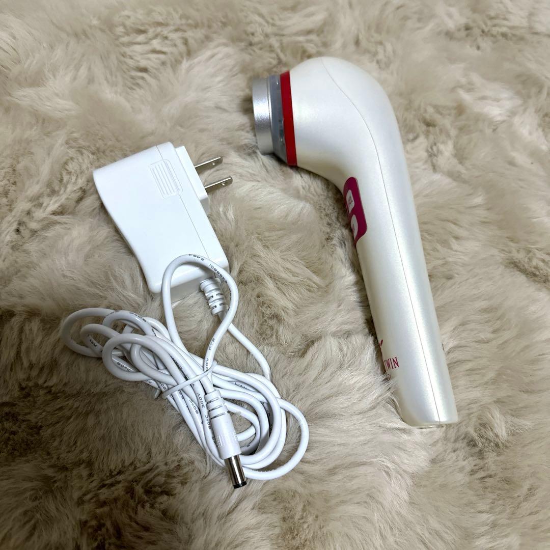 エステツインSE 美顔器 - メルカリ