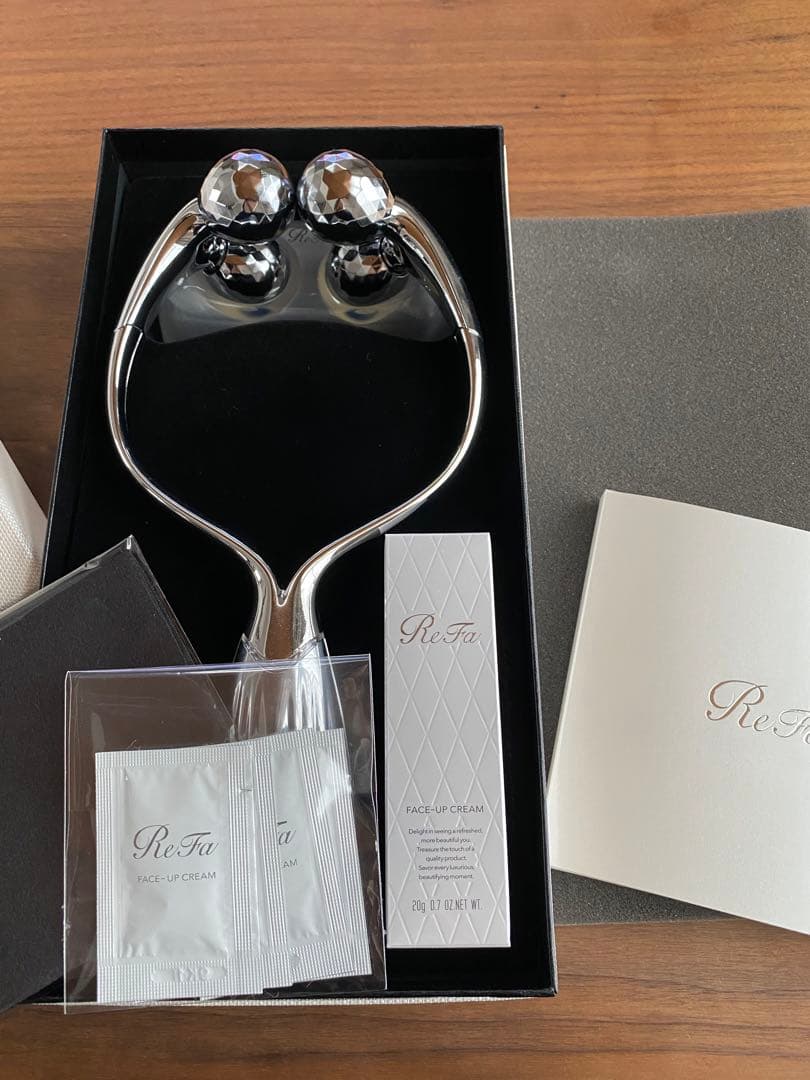 お値下げ中！【美品】 ReFa リファダブルレイ & フェイスアップクリーム