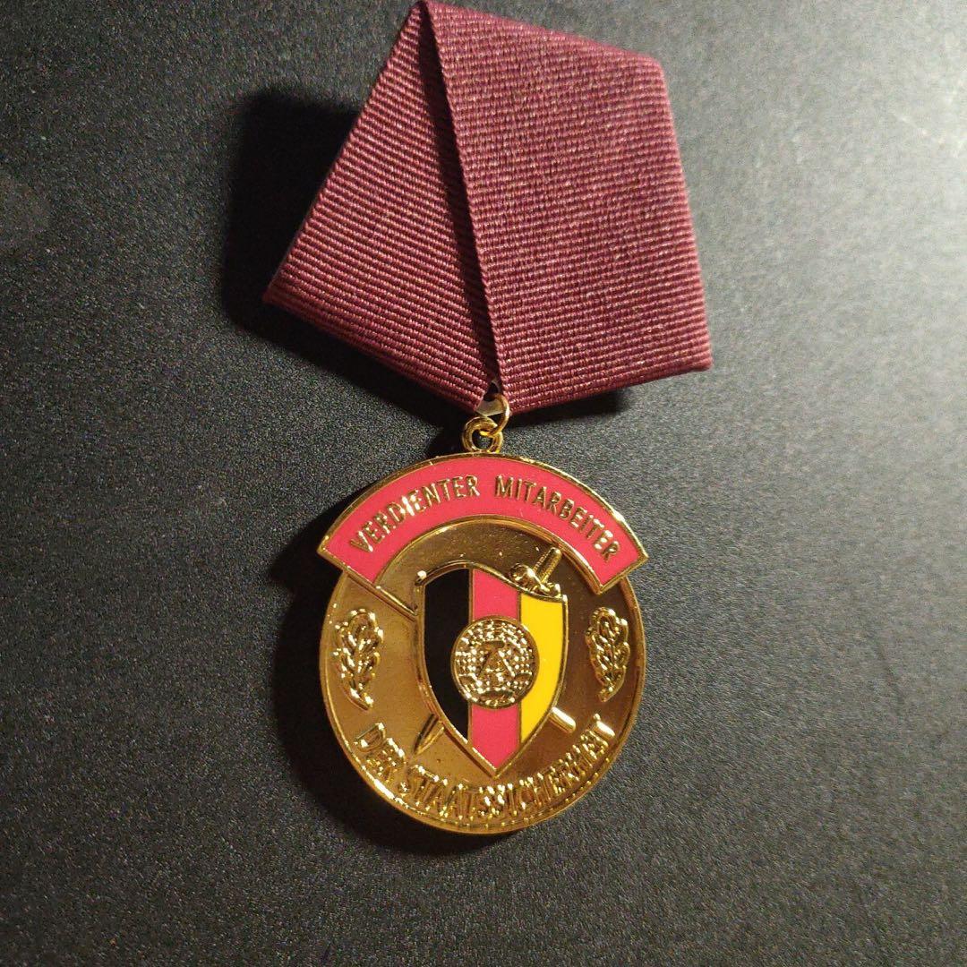 レア 東ドイツ DDR 国家保安省（STASI）功労章／ケース付／勲章