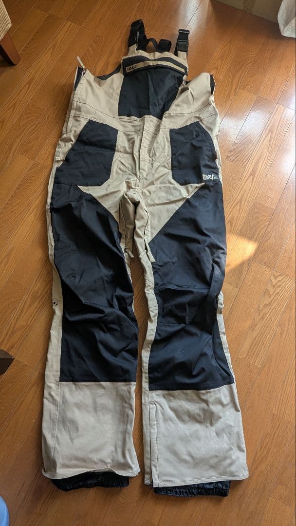 THIRTYTWOサーティートゥー32スノーボードウェア ビブパンツXXL サーティーツー THIRTYTWO TM-3 RECYCLED BIB 25-26 ビブパンツ