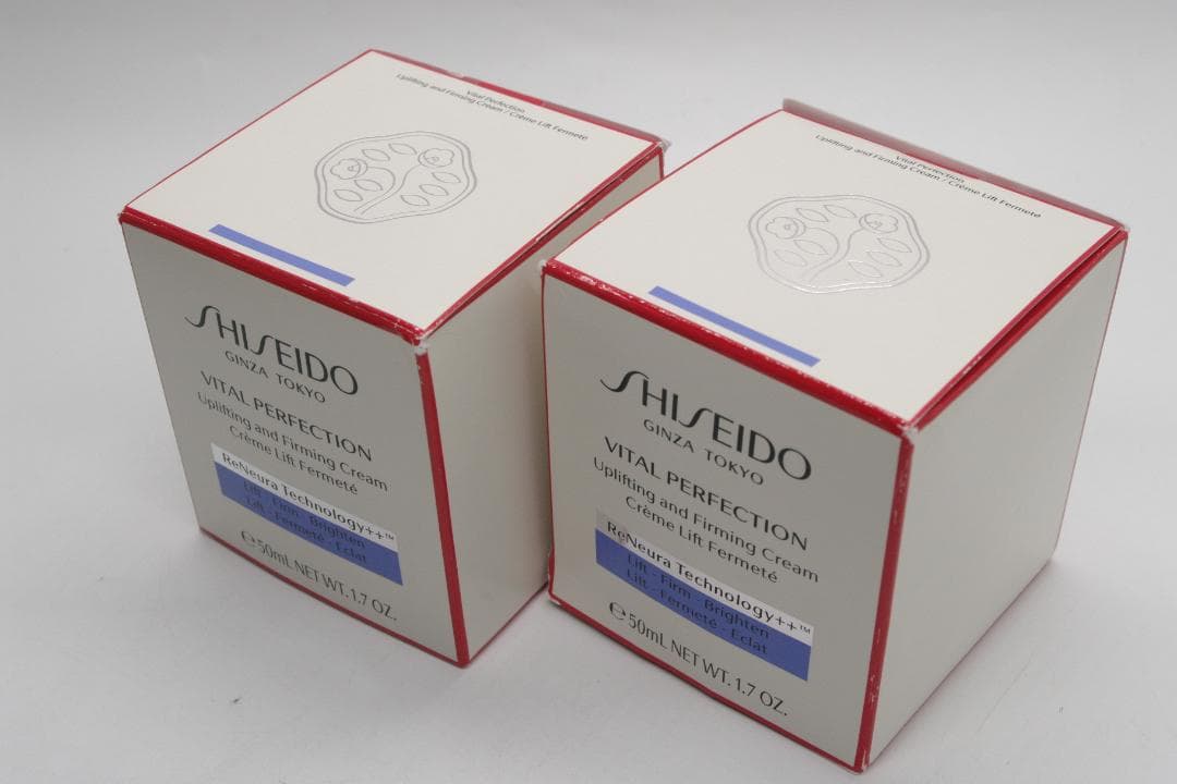 SHISEIDOバイタルパーフェクション1個 リフティング ファーミングクリーム