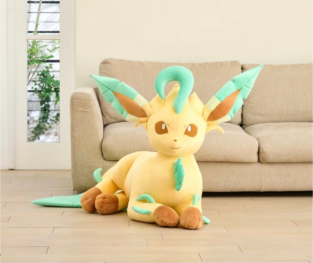 ぬいぐるみ 等身大リーフィア 寝そべり　新品未開封