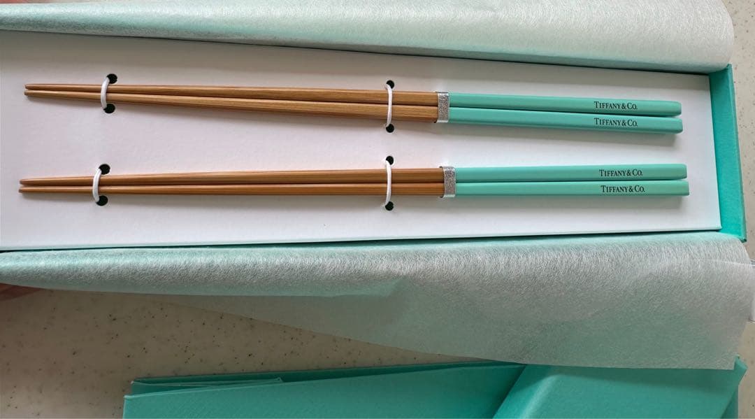 Tiffany & Co. ミントグリーン 箸セット Tiffany & Co. 箸セット ギフトボックス付き 夫婦箸 非売品 - メルカリ