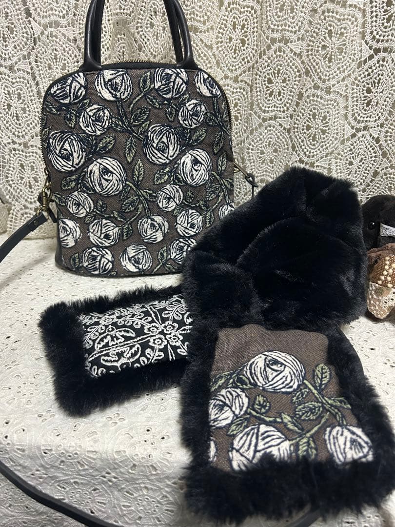 51216Cミナペルホネンハンドメイド おすましブガッティ＆マフラーセット 51216Cミナペルホネンハンドメイド おすましブガッティ