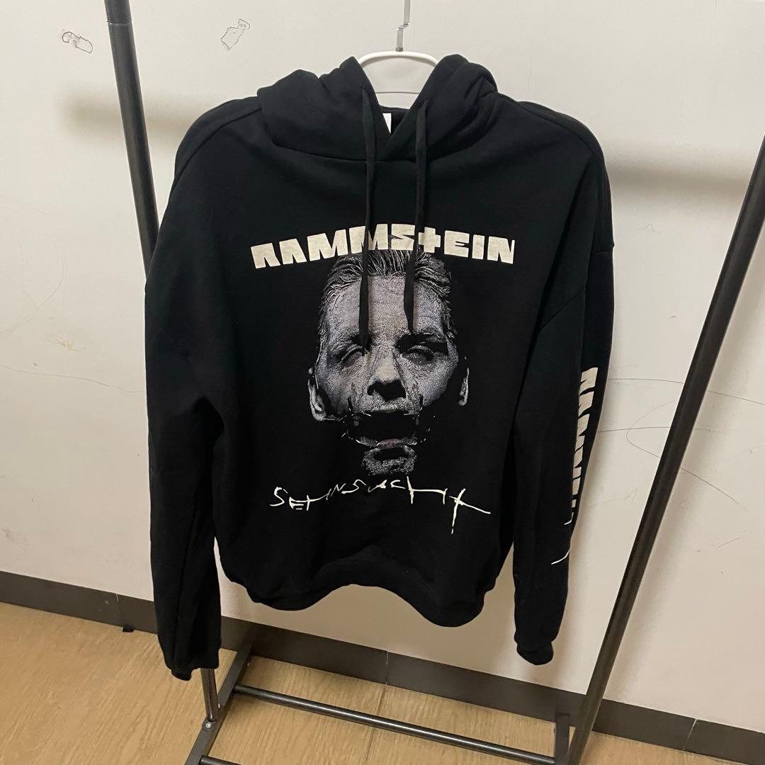 VETEMENTS × RAMMSTEIN プリントパーカー