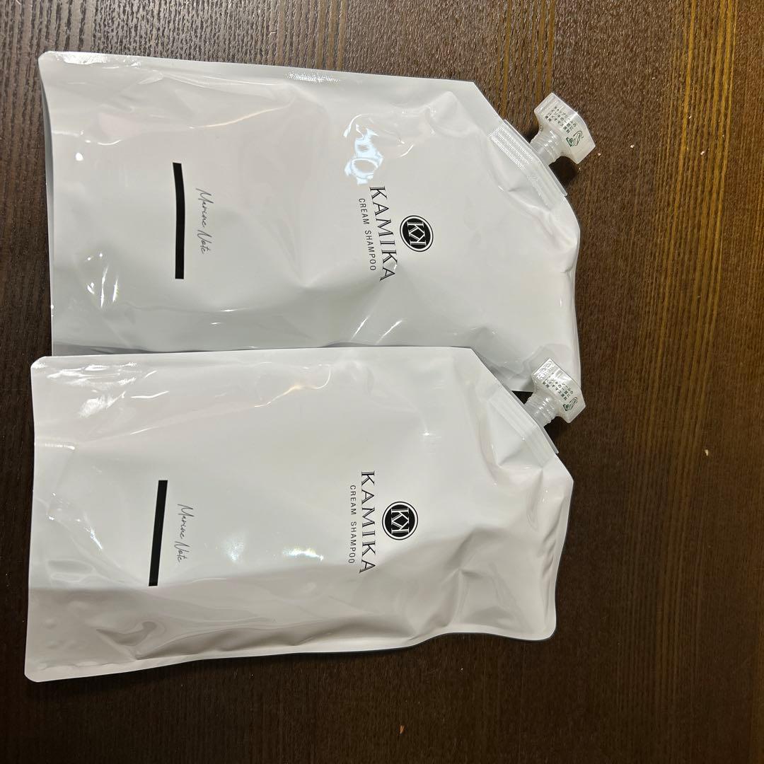 新品、未開封 KAMIKA カラーシャンプー 詰め替え　2個セット